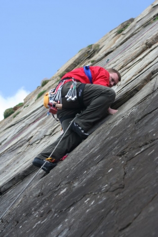 Sea Cliff climbing. Climbing Instruction