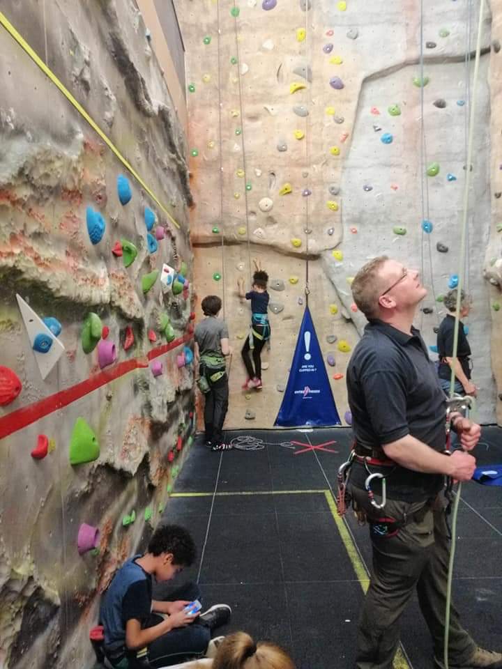 climbing instructor, learn to climb, learn to belay